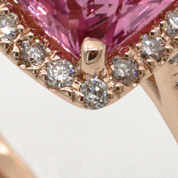 Oval cut diamond ring, wide macro banner