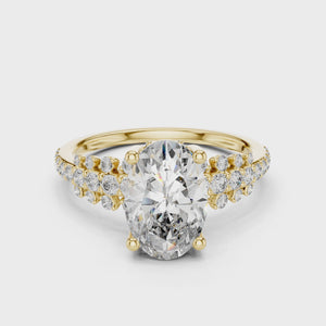 360 degree video of 2 CT oval cut lab grown diamond engagement ring
