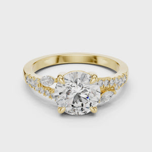 360 degree video of 2.27 CTW round cut lab grown diamond engagement ring