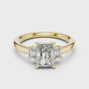 360 degree video of 1.70 CTW radiant cut lab grown diamond engagement ring